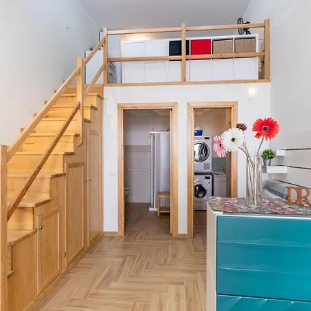 Guesthost - Lovely Flat In Front Of The 贾迪尼-纳克索斯
